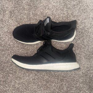 Adidas Ultraboosts- Like New